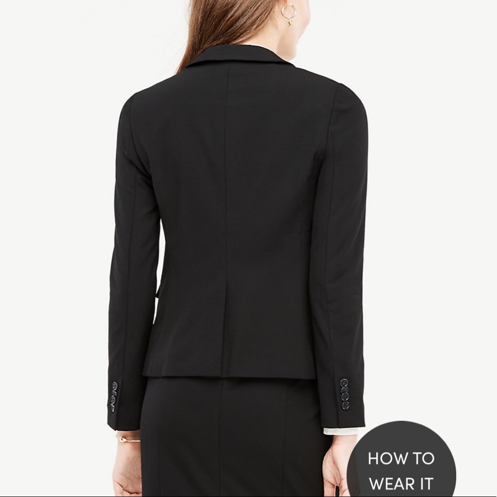 Ann Taylor Suit - Jacket & Pants Set